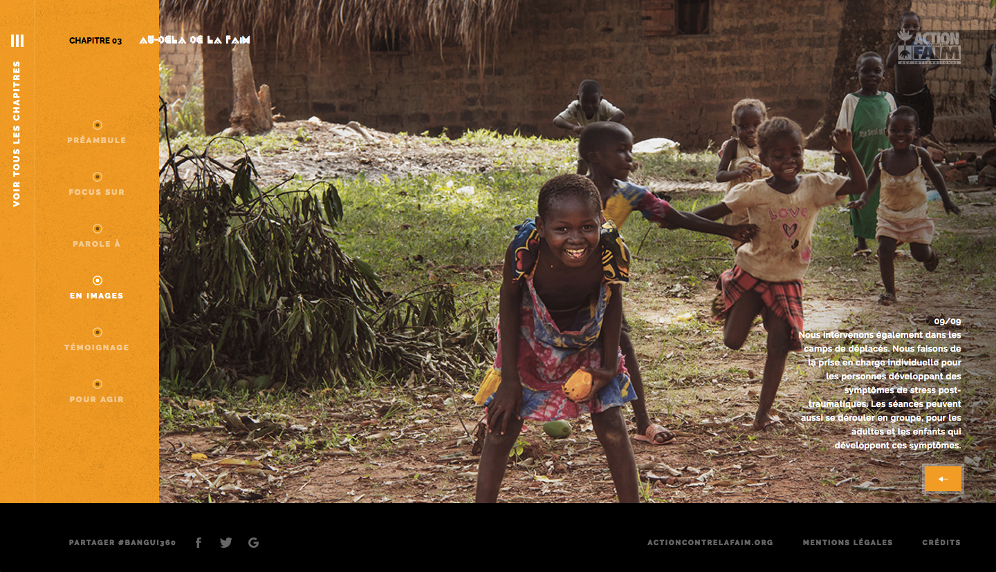 Capture d'écran d'une galerie photos, montrant des enfants centrafricains jouant joyeusement dans un village, intégrée dans une interface utilisateur d'Action contre la Faim pour le chapitre 'Au-delà de la Faim'.